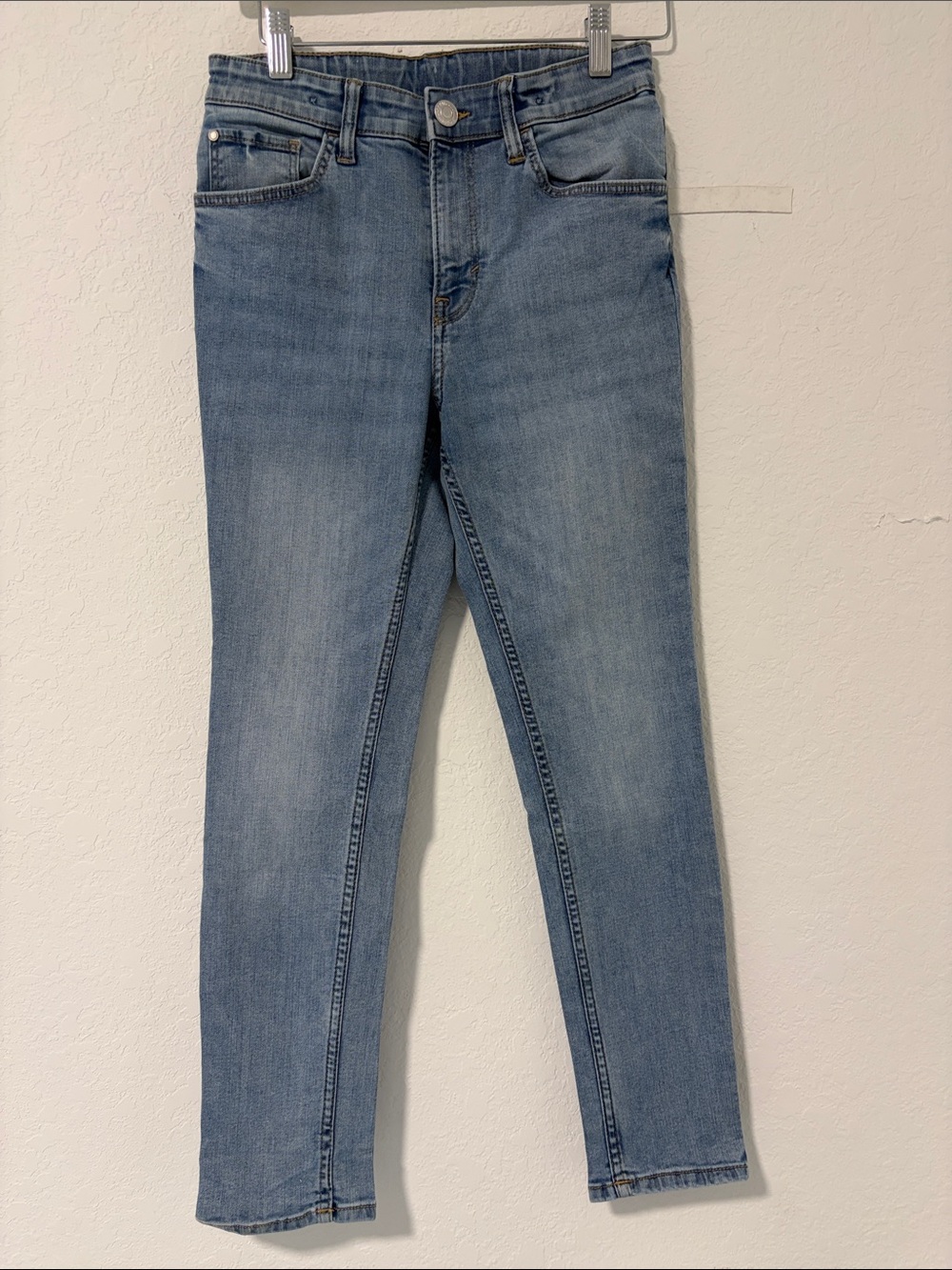H&M Light Wash Skinny Jeans
